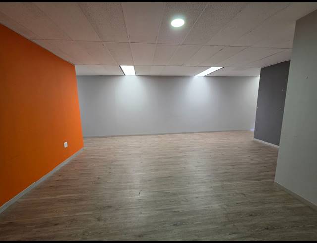 529M² OFFICE TO LET IN ORMONDE